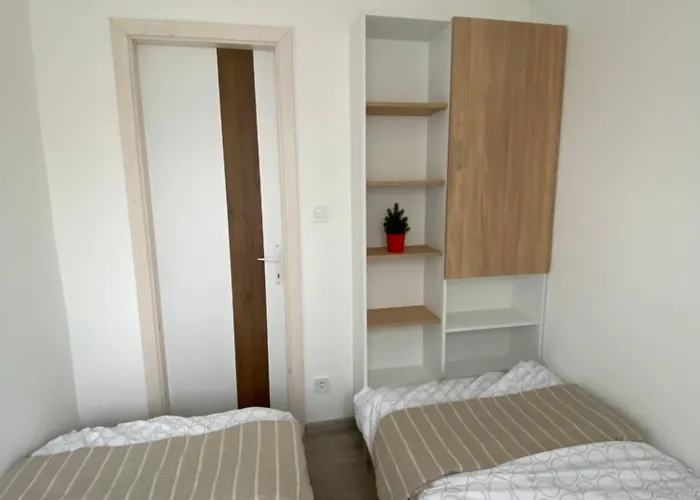 Bona Casa Vendeghaz Ferienhaus Miskolc