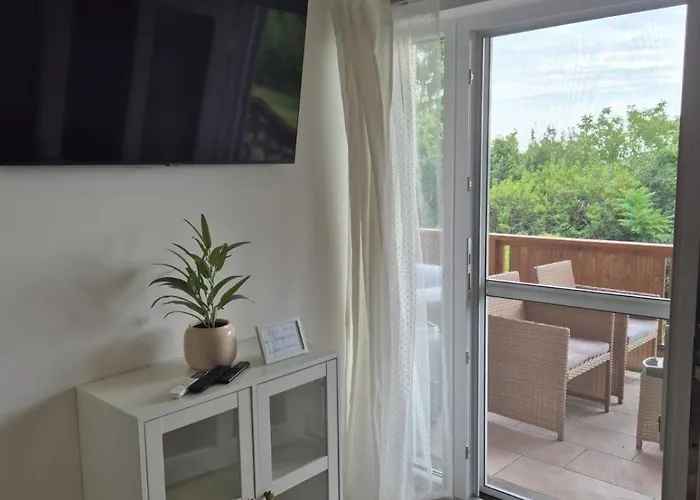 Bona Casa Vendeghaz *